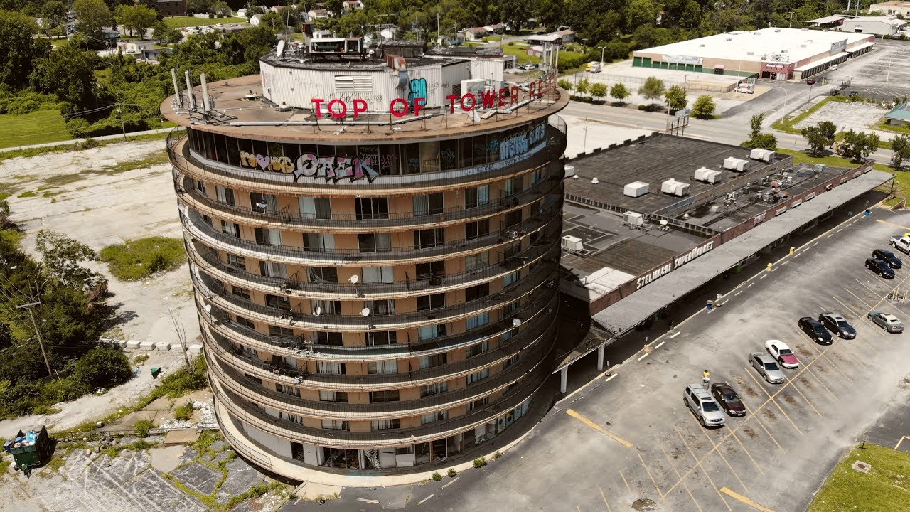 Exploring Abandoned Tower of Apartments - Lewis & Clark Tower