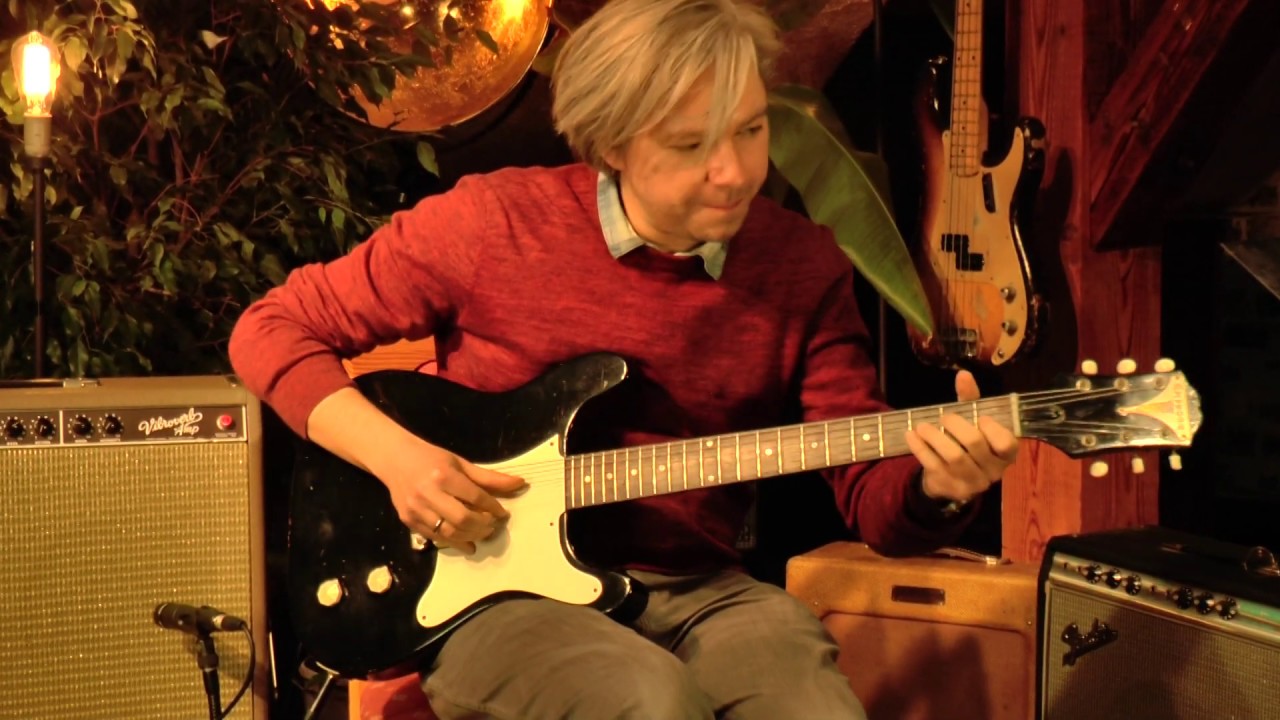 Epiphone Coronet from 1959 presented by Vintage Guitar Oldenburg and Tobias Hoffmann