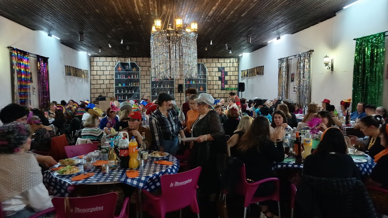 Tradição Quinta feira de Comadres em Santa Maria 