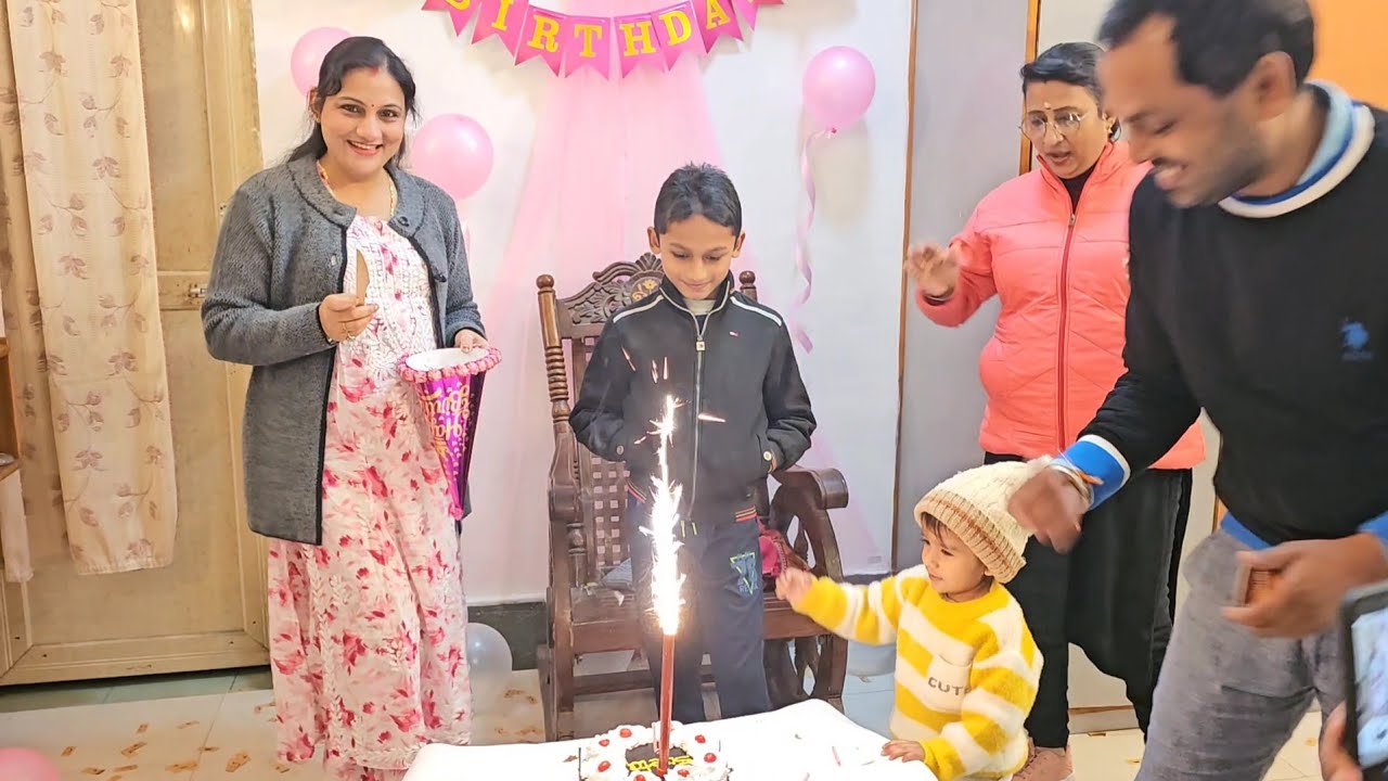 Celebrating mami's Birthday 🎂  Part-2 || जन्मदिन के दिन जरुरतमंद लोगों को ब|ता कम्बल || #vlog 