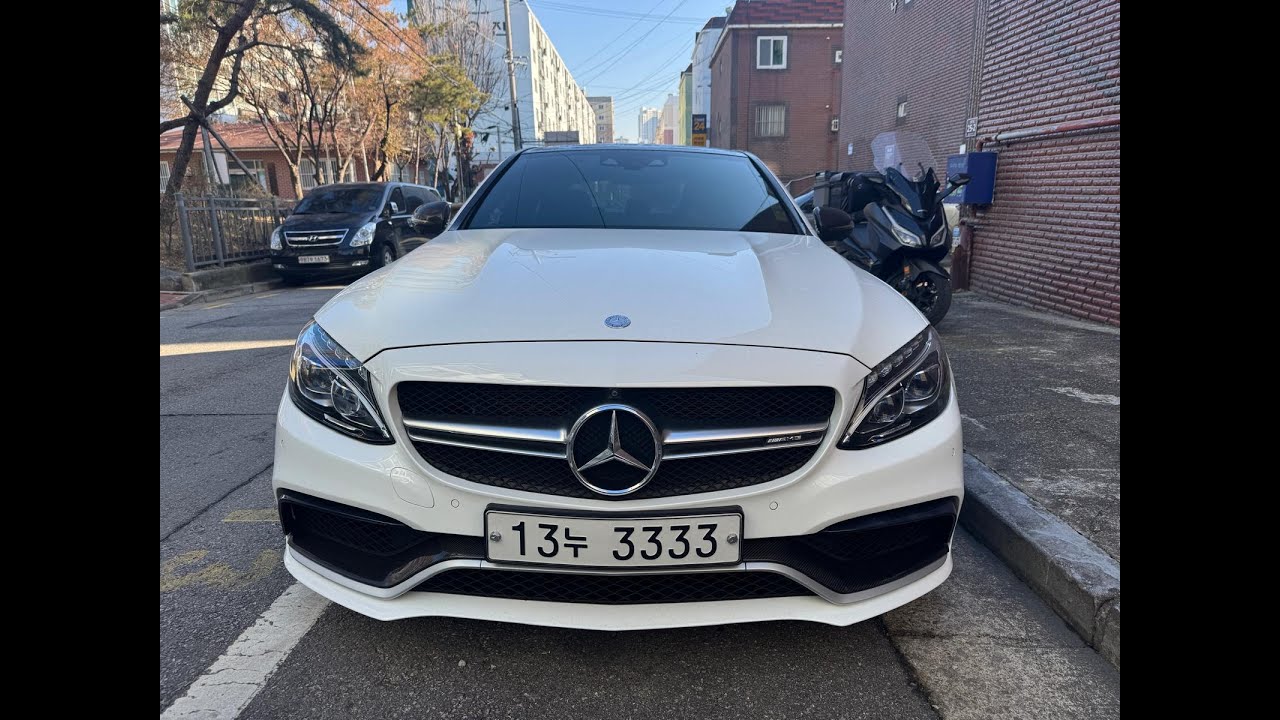 Mercedes-BenzC63 AMG HeyDealer Auction