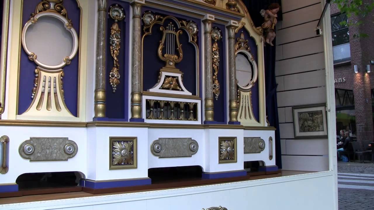 Ruth model 33A  (52 Keyless) op het 60 jarig bestaan KDV