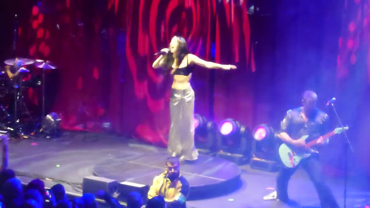 Charlotte Wessels 🇳🇱 - Soft Revolution @ Hammersmith Apollo, 24/1/26