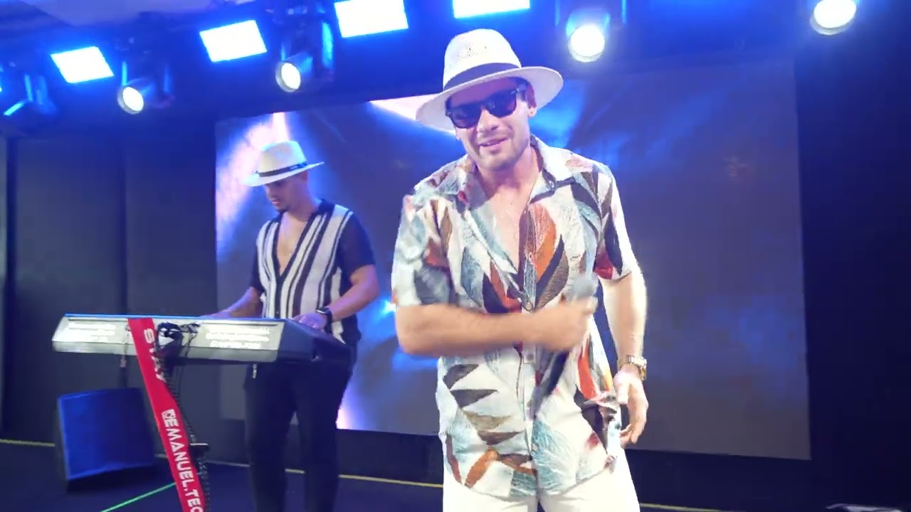 REVELANDO TAELNTOS - BIEL DIAS