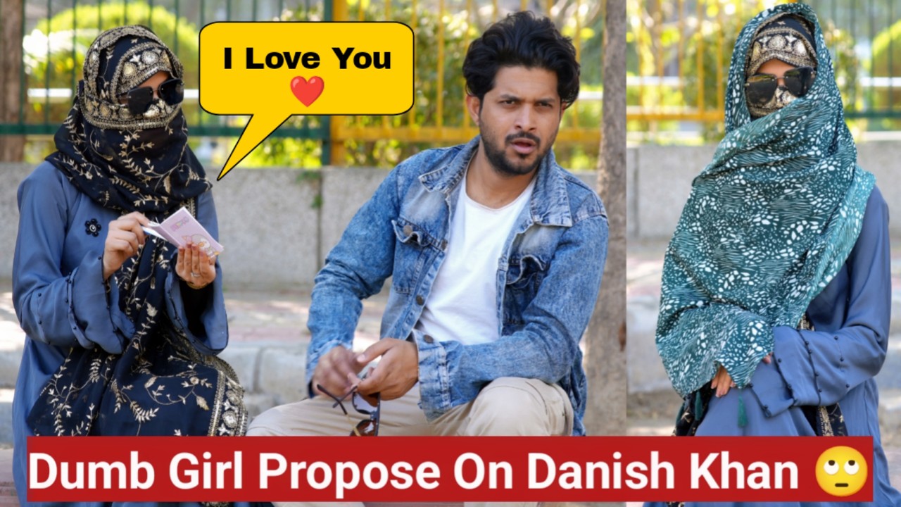 Dumb Girl ने मुझे किया Proposes  😳 , Is This Prank Or Real 🤔 or Roshni ? | Tukka