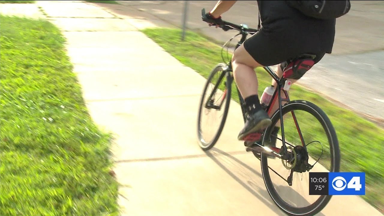 'They swerve at you;' St. Louis bicyclist says he's the target of road rage from drivers every day