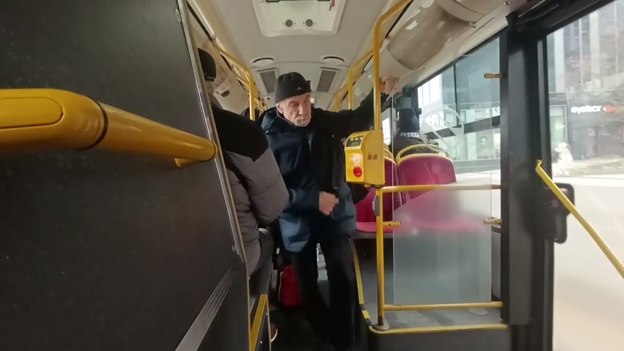 Solbus linia 504 kierunek Kabaty tabor 2033