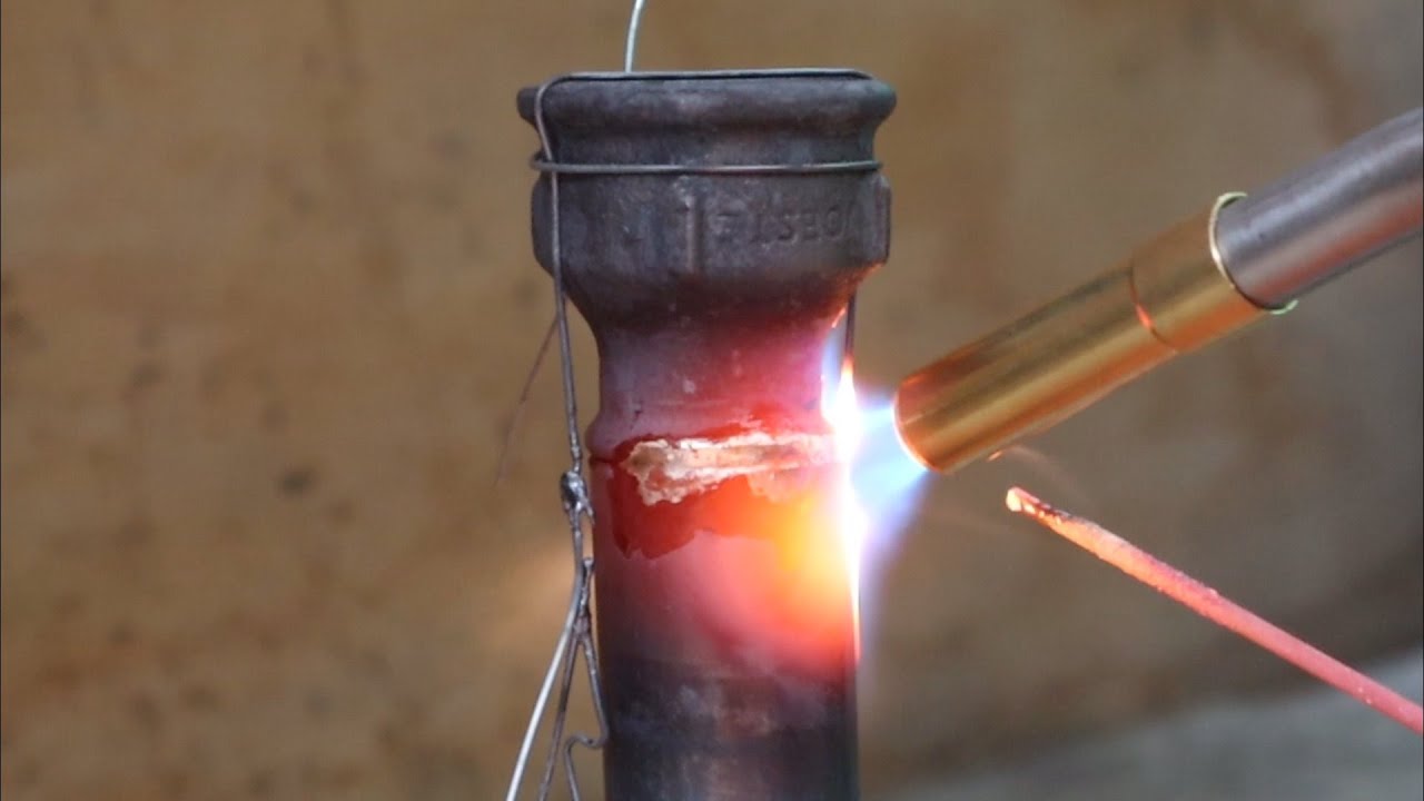 Modificando una olla a presión para hacer cosas que no se deben hacer con una olla a presión