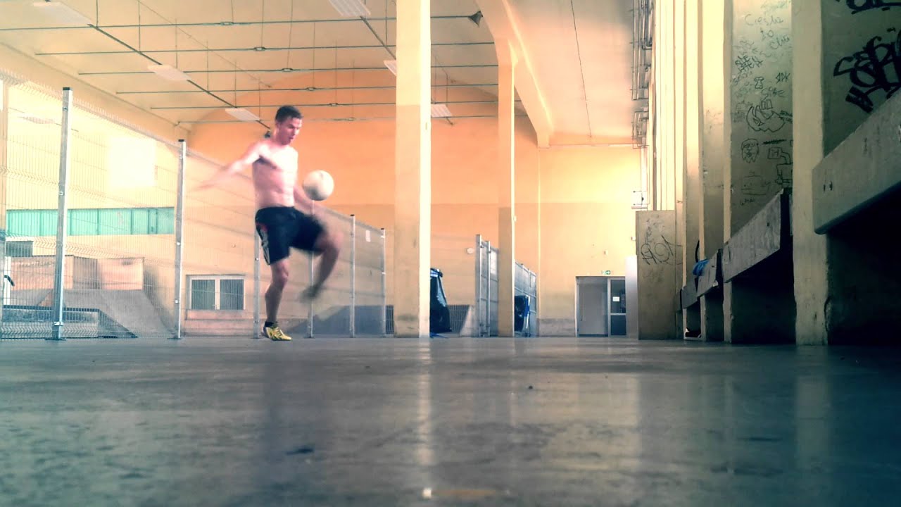 Football Freestyle || EXTRAVAGANZA