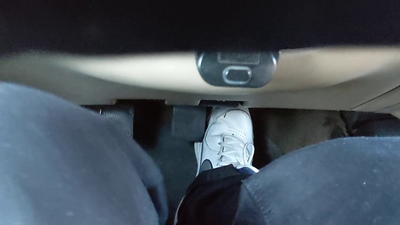 How to drive a manual Ford Ranger