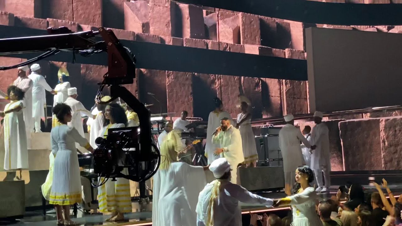 LA, Italia 2020, DJ Khaled tributo a Kobe Bryant allo show dei Grammys