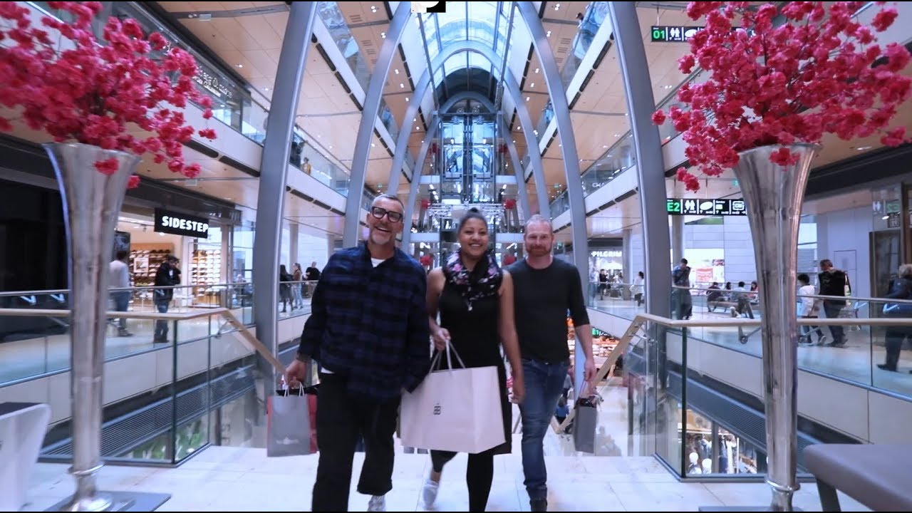 Personal Shopping with Bijou Brigitte and Mads R&oslash;nnborg