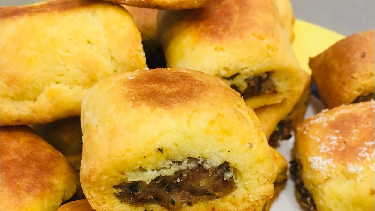 Keto/gluten free sausage rolls/easy Low carb sausage rolls (A NEW DOUGH)
