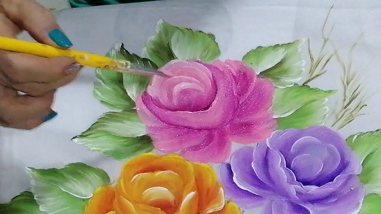 COMO PINTAR ROSAS EN TELA - PINTANDO ROSAS EN VESTIDO BLANCO
