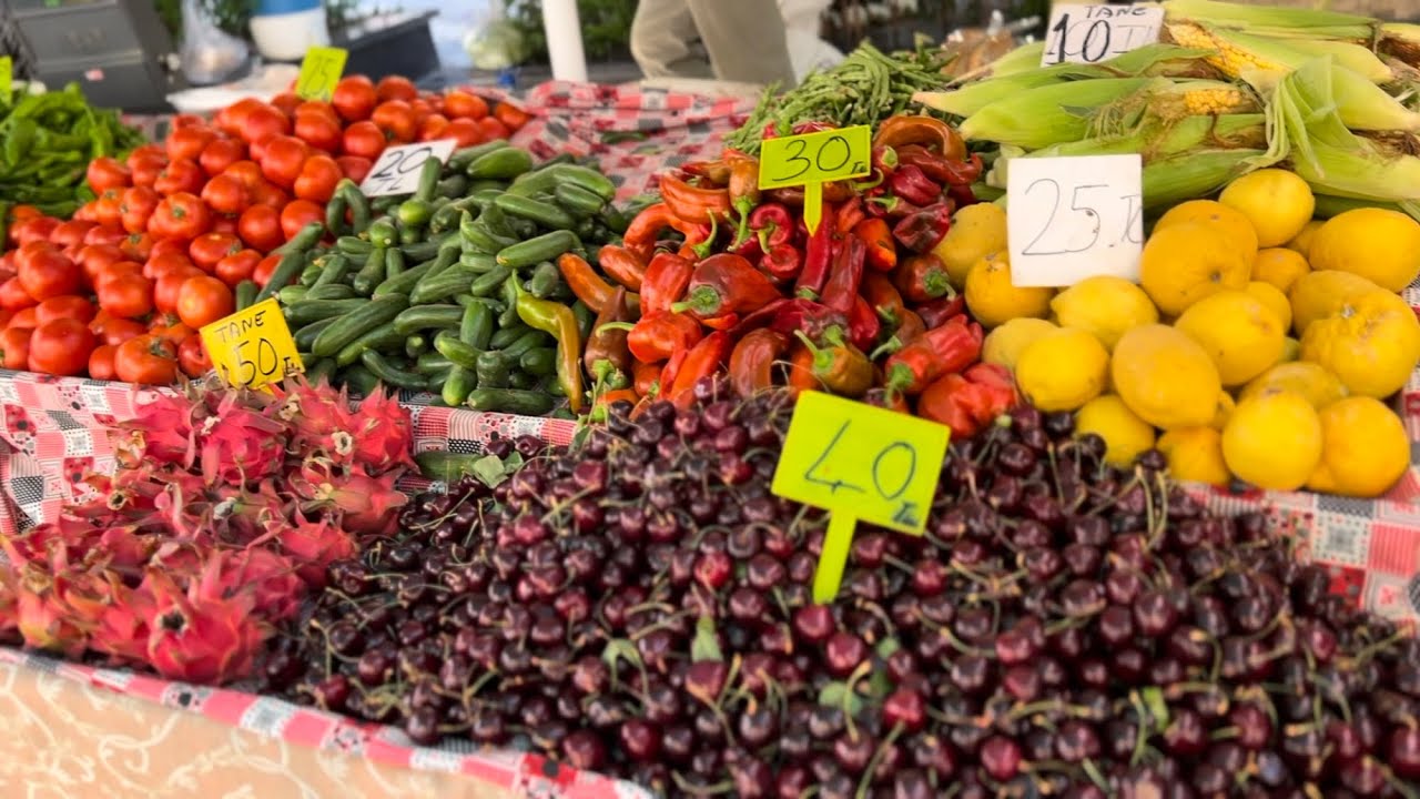Alanya Bazaar. Mahmutlar 18.07.2023