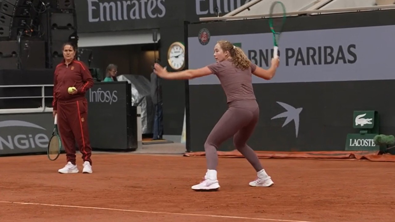 Roland-Garros 2026 - Mirra Andreeva Practice Session on Thursday, May 21