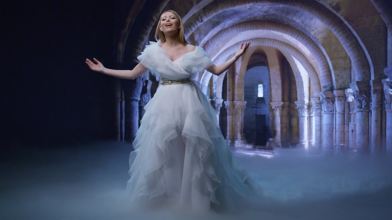 ELENA - Colinda Craciunului | Official Video
