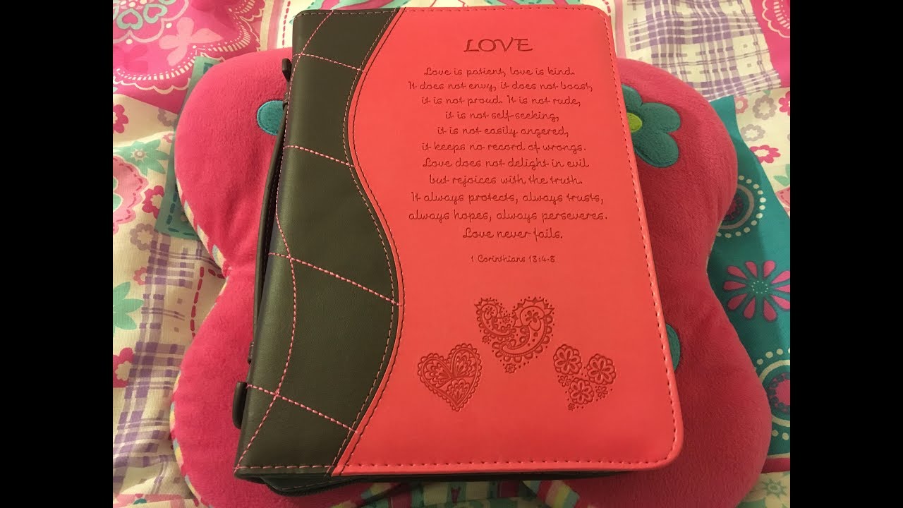 What's In My Bible? (Bible Tour)