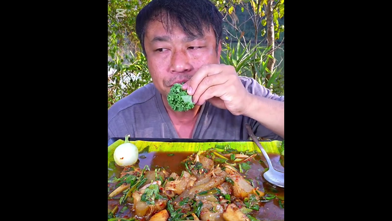 Свиные ребрышки, приготовленные на пару, очень вкусные.