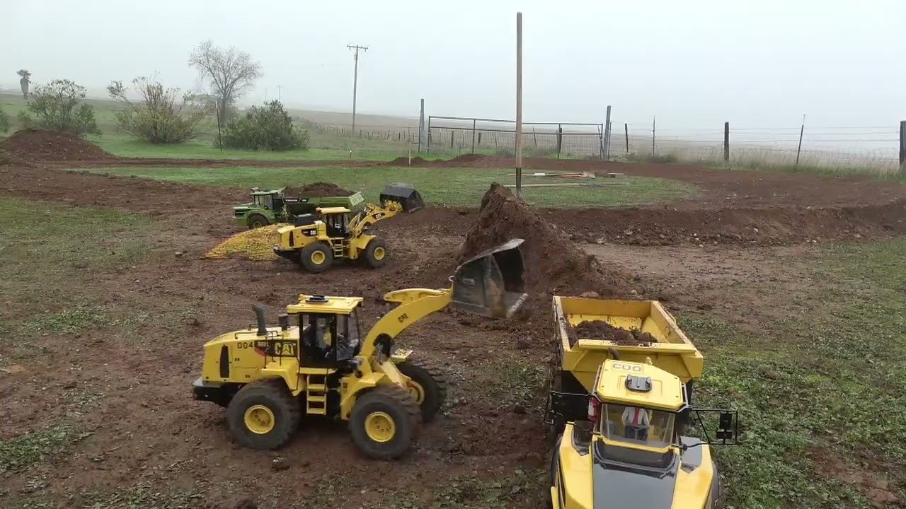 Day 5 race track build. A40G's and XD loaders 