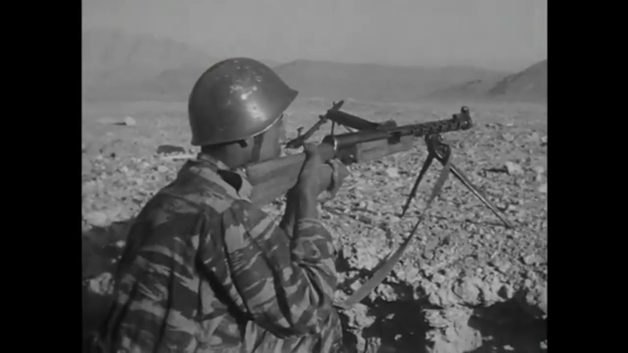 Soldier arm with a ZK-383