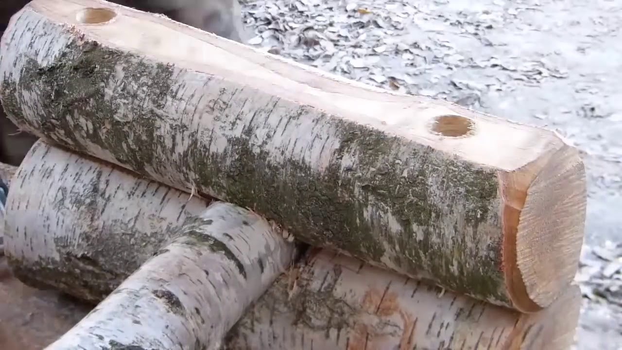 Лавочка из брёвен