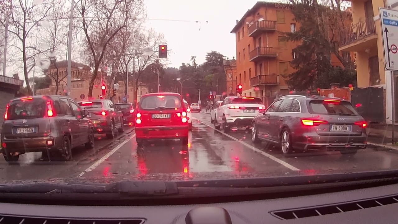 A rainy morning drive around the Viale of Bologna-Part 2(the other side)