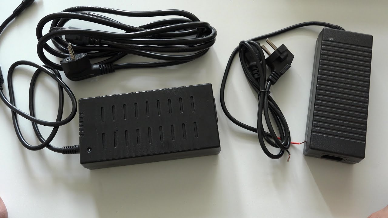 Zwei 12V DC 180W Netzteile analysiert