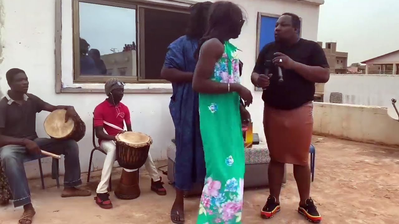 CLABA avec FATY NIAMÉ et SAFI DIABATÉ dans TOP ÉTOILES 1 (Vidéo 2020)