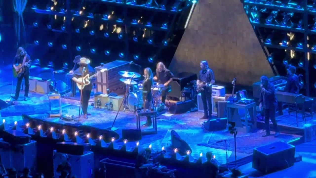 Chris Stapleton ~ 23 Tennessee Whiskey ~ 07-27-2024 Live at T-Mobile Park in Seattle, WA