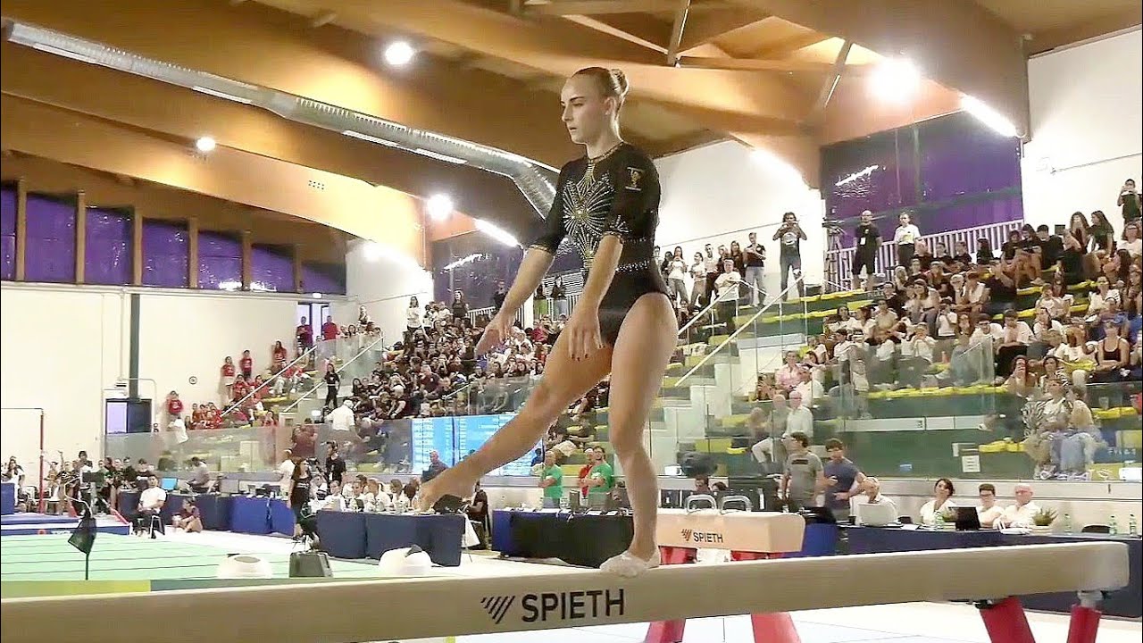 Элис Д'Амато набрала ОГРОМНЫЕ 14 500 очков на бревне — Чемпионат Италии 2025, День 1