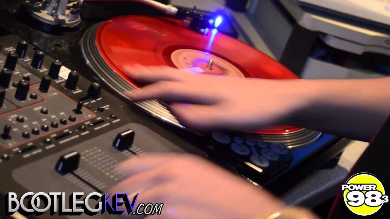 DJ GREEN LANTERN on Power 98.3