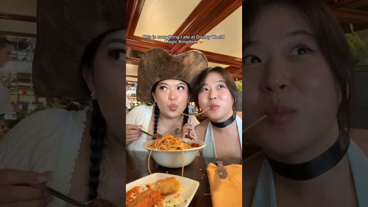Everything I ate at Disney World Magic Kingdom 🍿🍔🍝 @jinymaeng