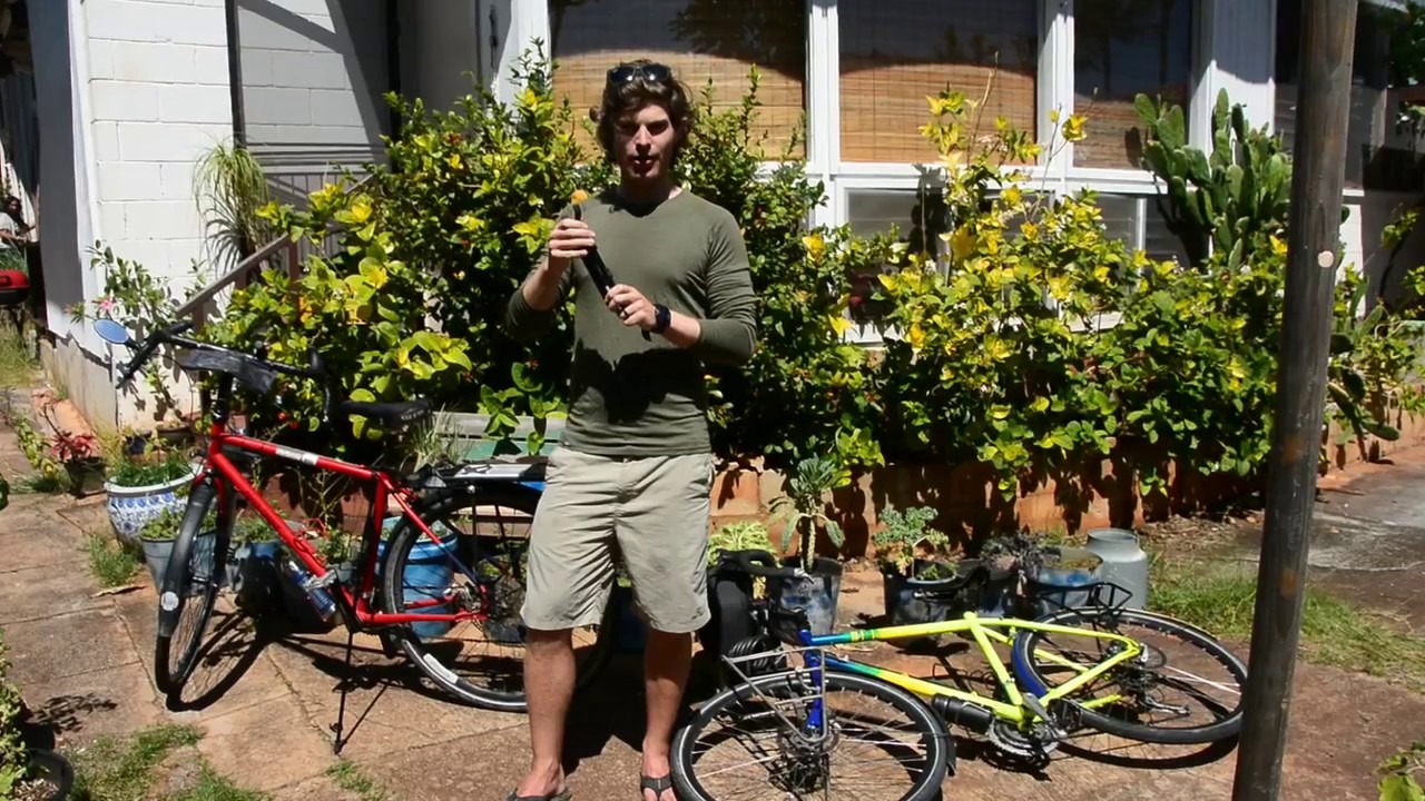 Gear Review: Click-Stand Bicycle Stand