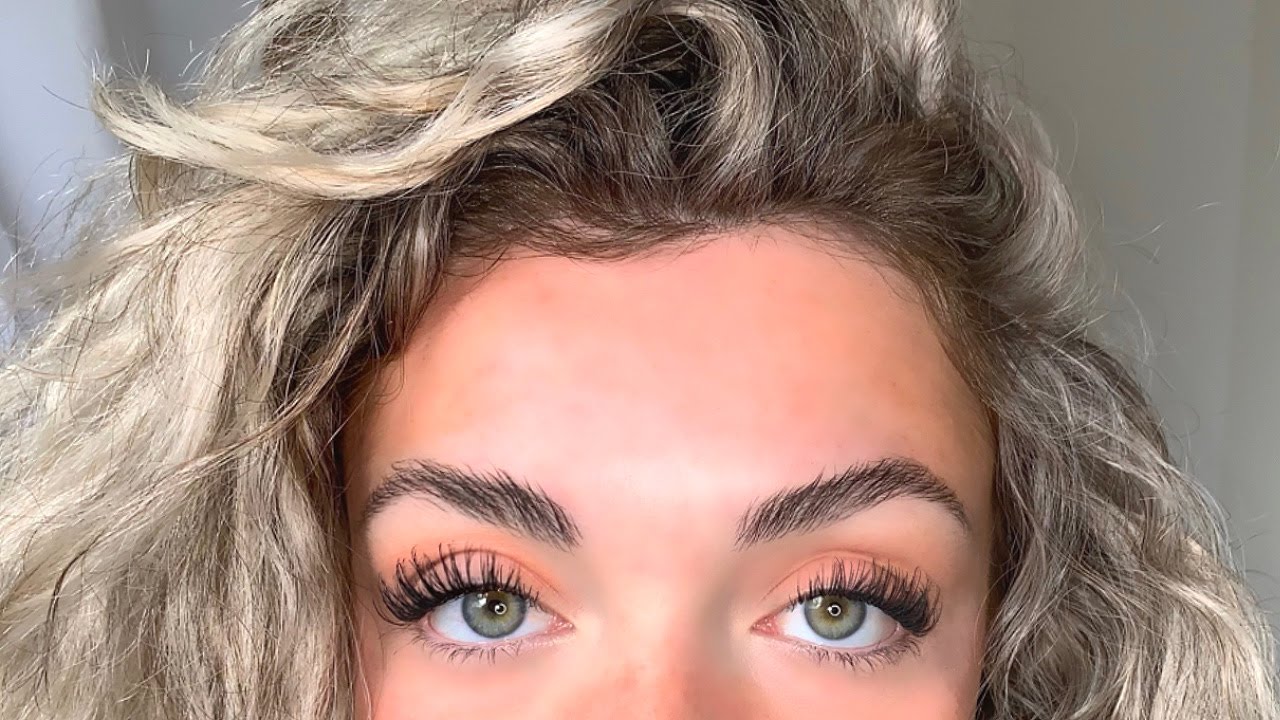 AVOIR DES CILS PARFAIT AVEC DU MASCARA ! | Mélissa B
