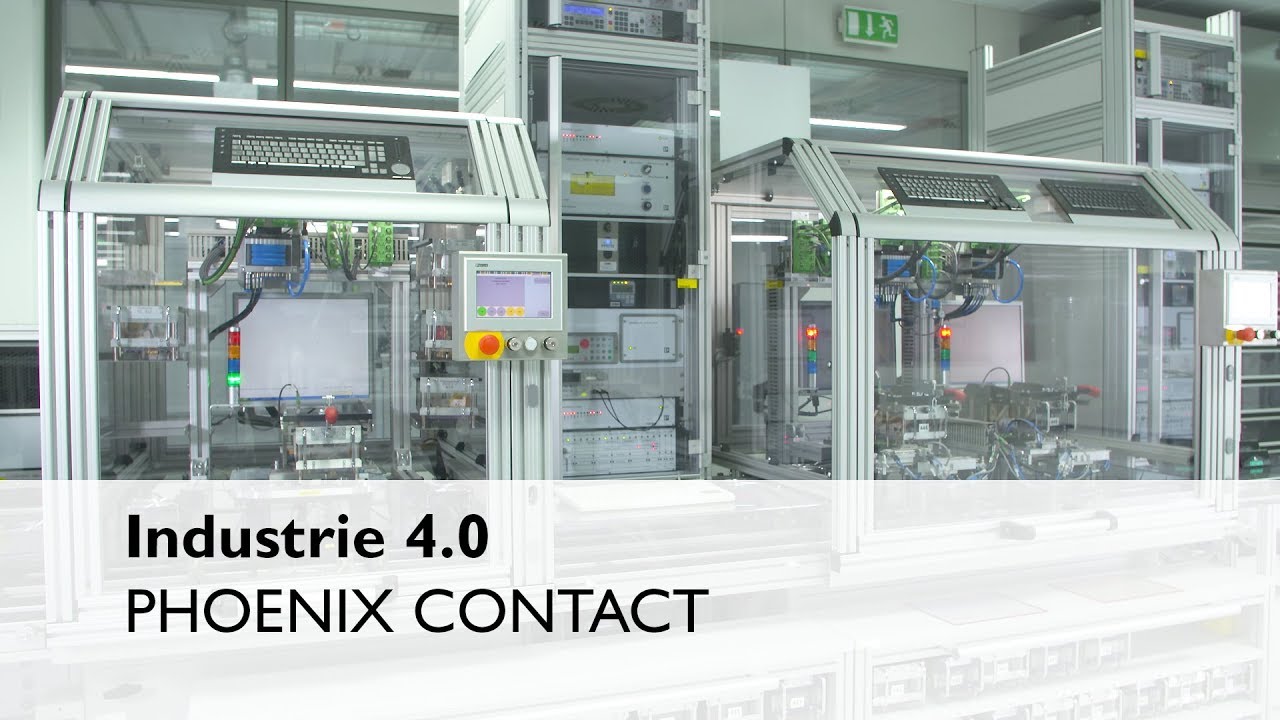 Industrie 4.0 in smart factory production line at Phoenix Contact