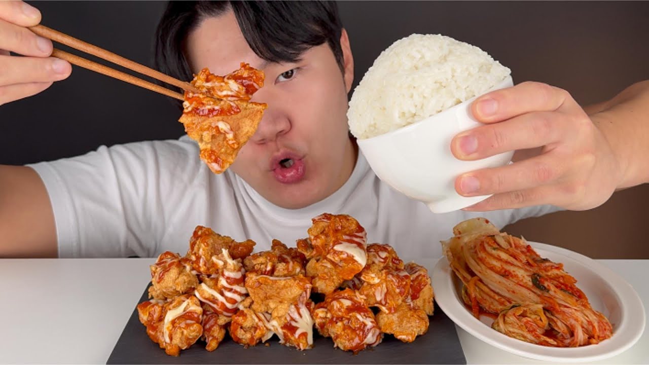 치밥이 땡겨서 먹는 처갓집 슈프림양념치킨 먹방!! #처갓집양념치킨 #슈프림양념치킨 #양념치킨먹방 #치킨먹방 #치밥 #먹방 #mukbang