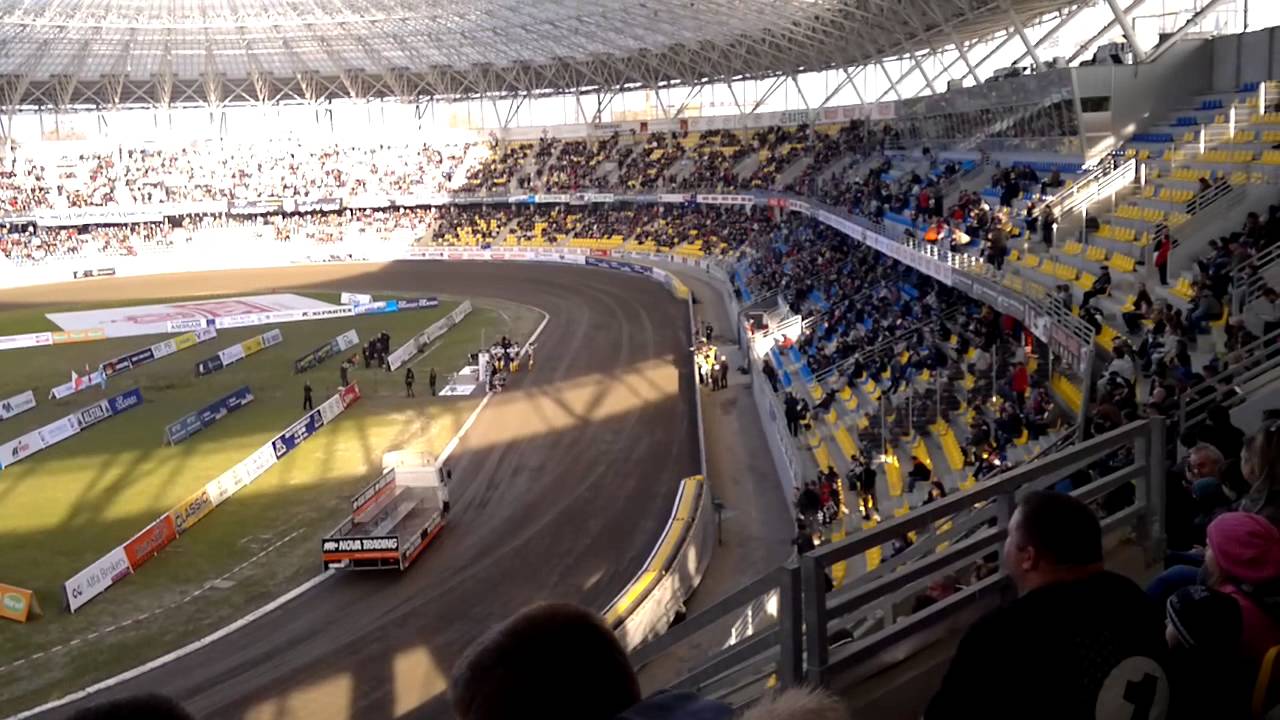VIDEO Przywitanie Tomasza Golloba w Toruniu