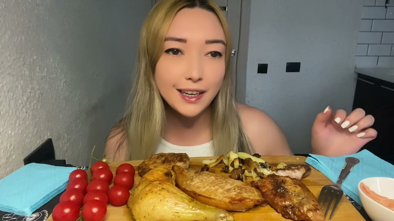 МУКБАНГ шашлык 😻 наша Радость 🤩  НОВЫЙ ЧЛЕН СЕМЬИ 😘🙏