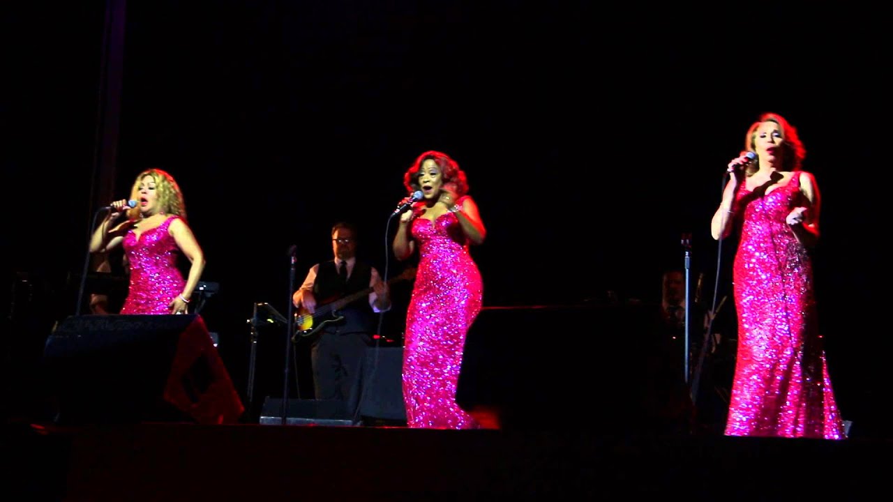 The Three Degrees - Shake Your Groove Thing Clip
