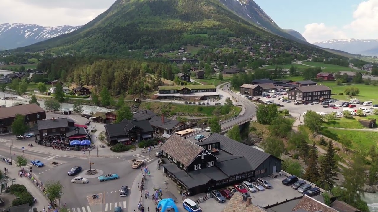 Veteranbilløpet Flåklypa Grand Prix 2024 i Lom og Skjåk