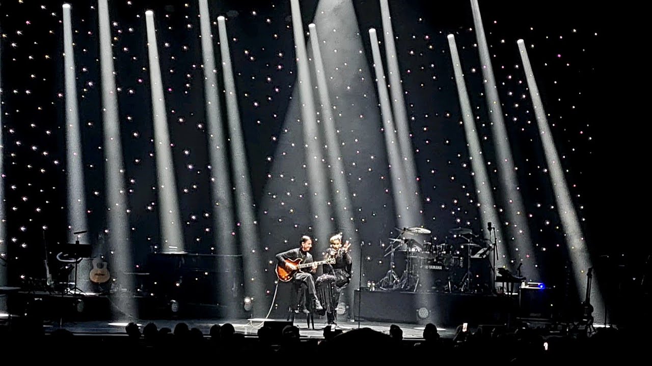 La Zarra - Sans moi, live, concert, Salle Pleyel, Paris, France, 15th June 2023