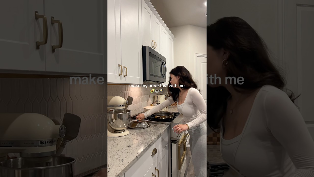 Asmr make breakfast with me 🤍☕️ #asmr #morning #vlog