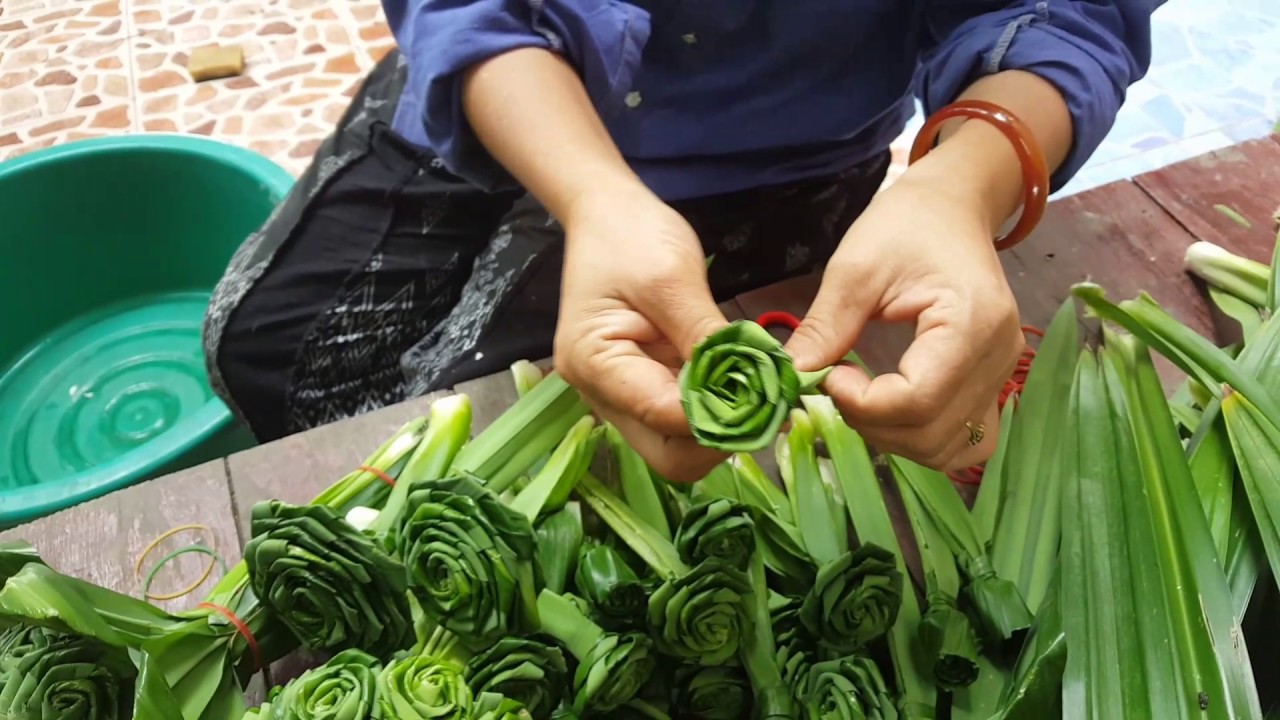 EP 6 :สอนทำช่อใบเตย Pandan leaves (แบบใหม่) by สมร ใบเตยหอม