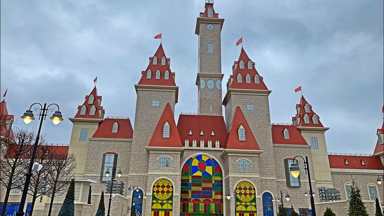 ОСТРОВ МЕЧТЫ В МОСКВЕ / МОСКОВСКИЙ ДИСНЕЙЛЭНД
