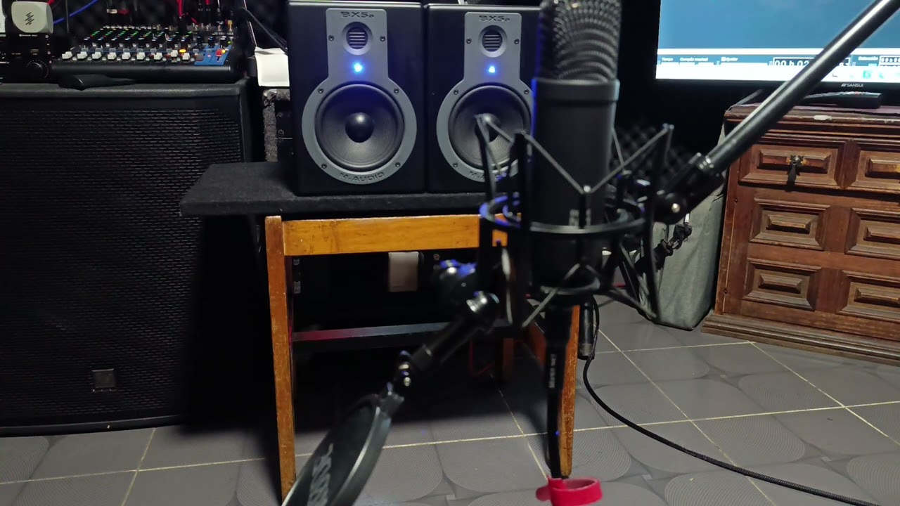 M-Audio STUDIOPHILE BX5a