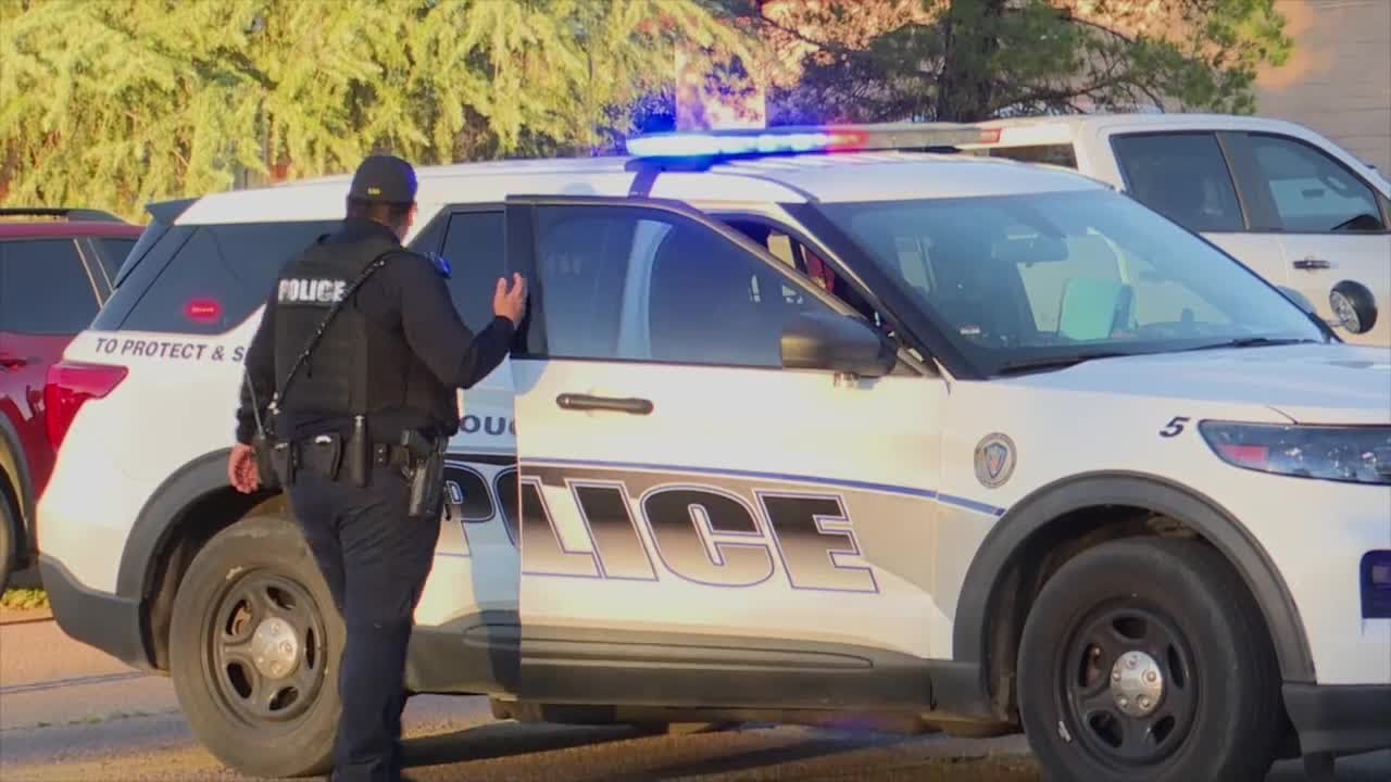 Off-duty Douglas Police officer in distress, prompting law enforcement response