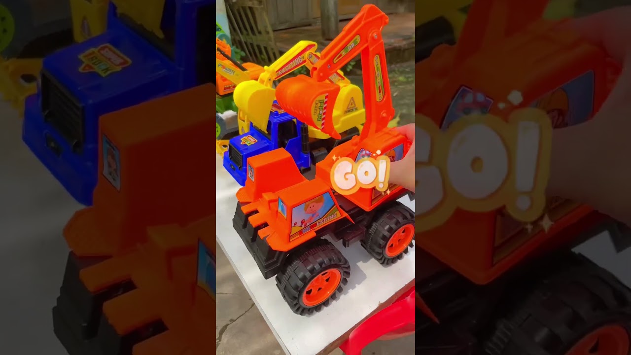 Xe &ocirc; t&ocirc; c&ocirc;ng tr&igrave;nh P4 | Toy cars, excavator trucks assembly video #shorts