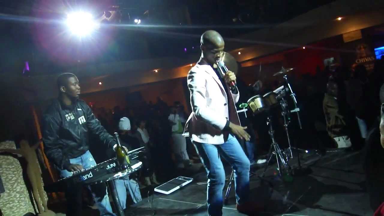 Zakes Bantwini - Shake Ya Bum Bum (LIVE at PinkY eYes Exotic Lounge in Pretoria)