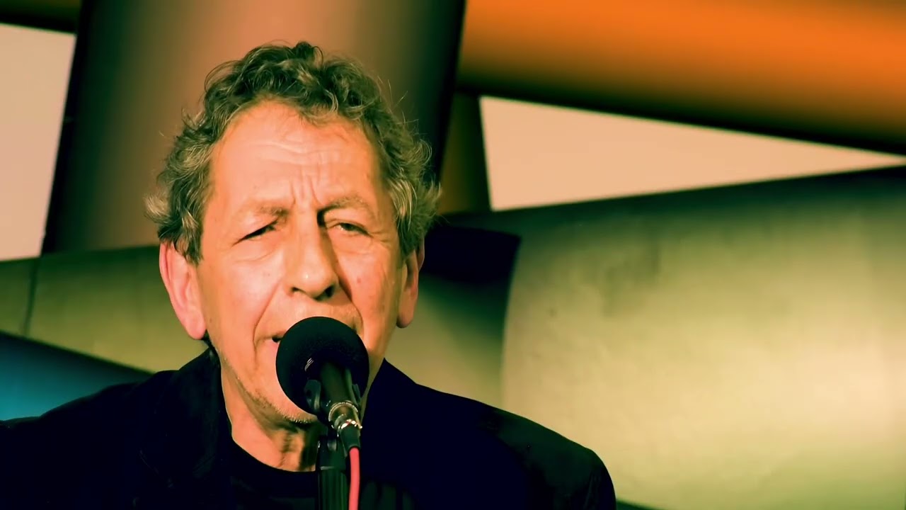 Café Korb 2025 - So Long, Marianne